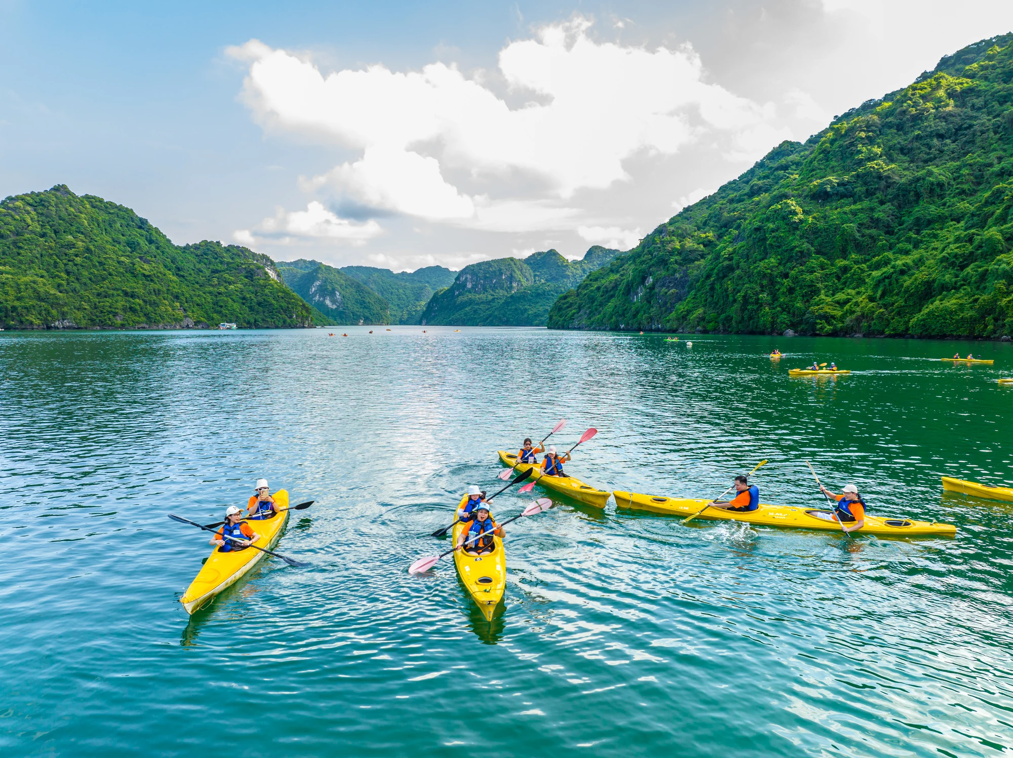 Guests kayaking at Tra Bau, Lan Ha Bay